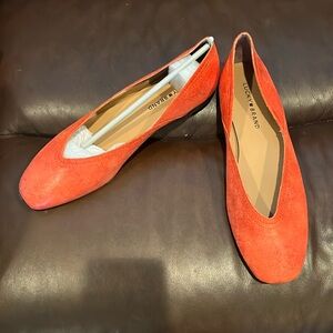 Ladies Lucky Brand ballet style flats, tangerine color,size 10 M